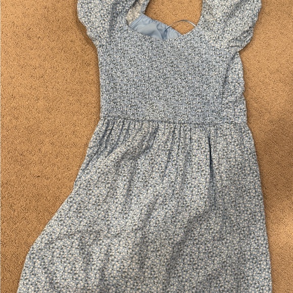 Hollister Blue Floral Midi Dress - Picture 2 of 3